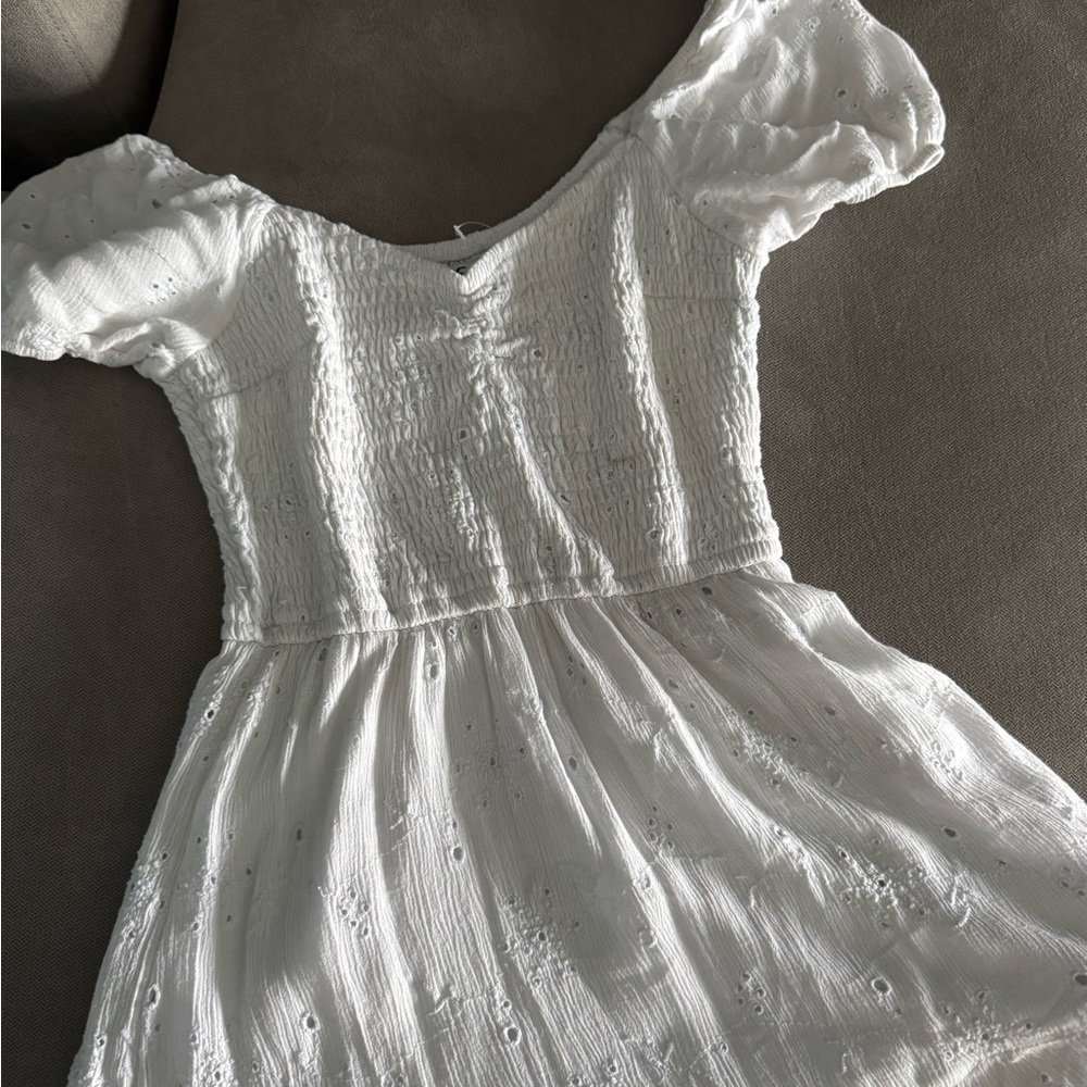 Hollister White Smocked Puff Sleeve Sundress